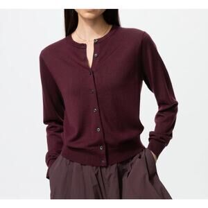 Uniqlo Merino Crew Neck Button Front Cardigan in Wine Red